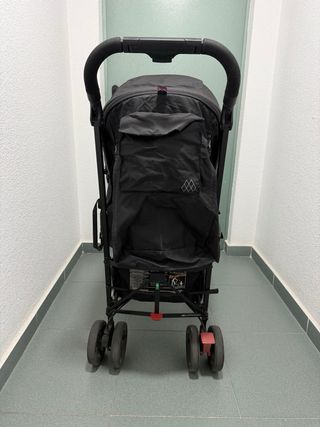 Silla de paseo Maclaren negra