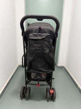 Silla de paseo Maclaren negra