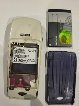 Móvil Nokia 6100 Vintage Azul/Plata