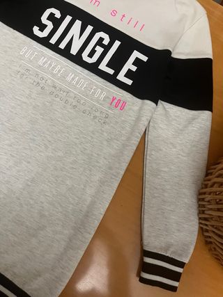 VESTIDO/SUDADERA LARGA “I’M STILL SINGLE”