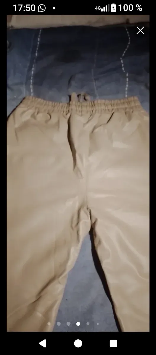 Pantalones beige cuero fino Talla L