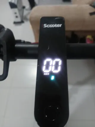 Patinete Eléctrico Negro