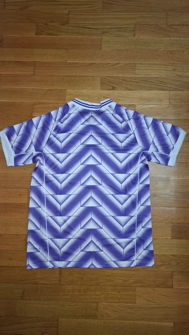 Camiseta Retro Real Madrid Adidas Morada