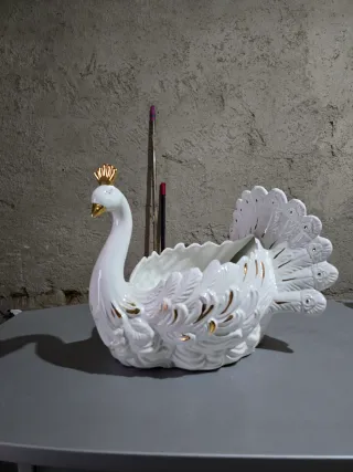 Porta pianta cigno bianco e oro