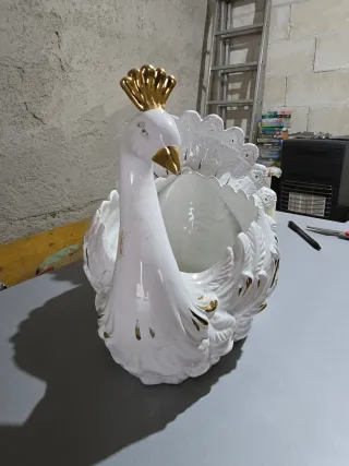 Porta pianta cigno bianco e oro