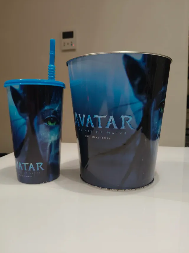 Vaso y cubo palomitas Avatar: El sentido del agua