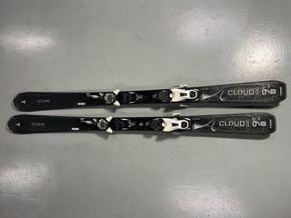 Esquís Atomic Cloud 9