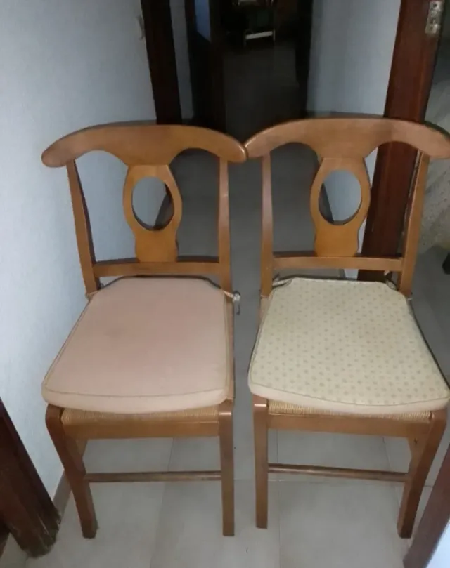 Mesa de madera maciza castaño con tablero de cerám