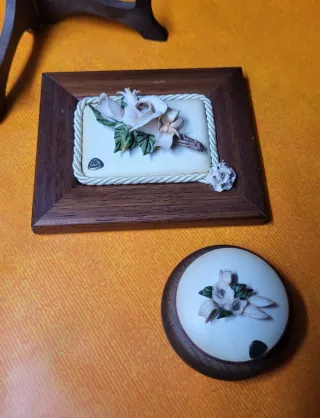 Capodimonte quadro con fiori e cofanetto