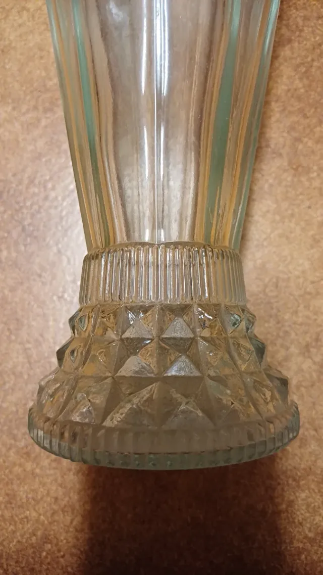 Florero de cristal macizo