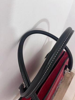 Bolso Loewe Amazona Rojo y Negro