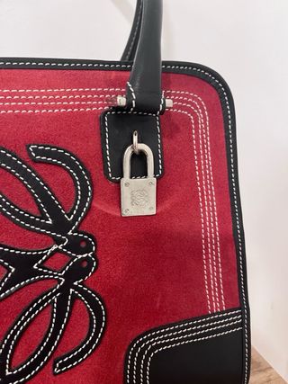 Bolso Loewe Amazona Rojo y Negro