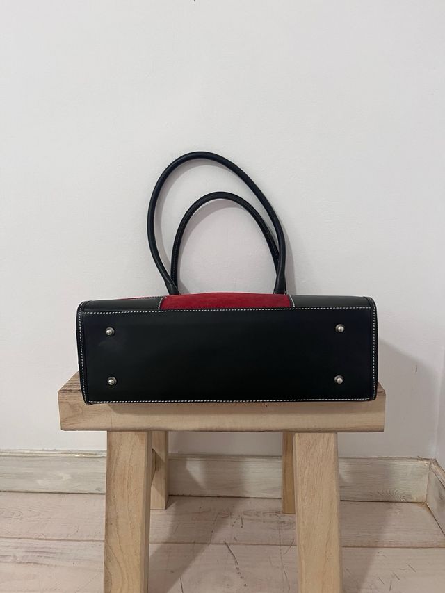 Bolso Loewe Amazona Rojo y Negro