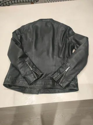 Cazadora Piel Negra Chica