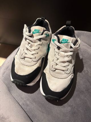 Zapatillas Nike niño talla 31