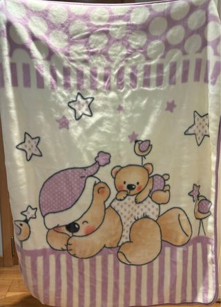 Bata de bebé con osito