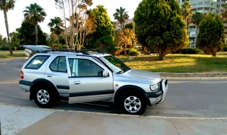 Opel Frontera 2001