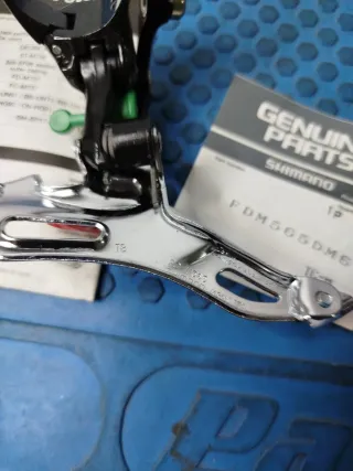 Desviador delantero Shimano FD-M565