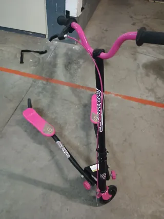 Patinete doble 3 ruedas rosa y negro