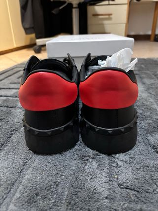 Scarpe Valentino Uomo Pelle Nere Rosse