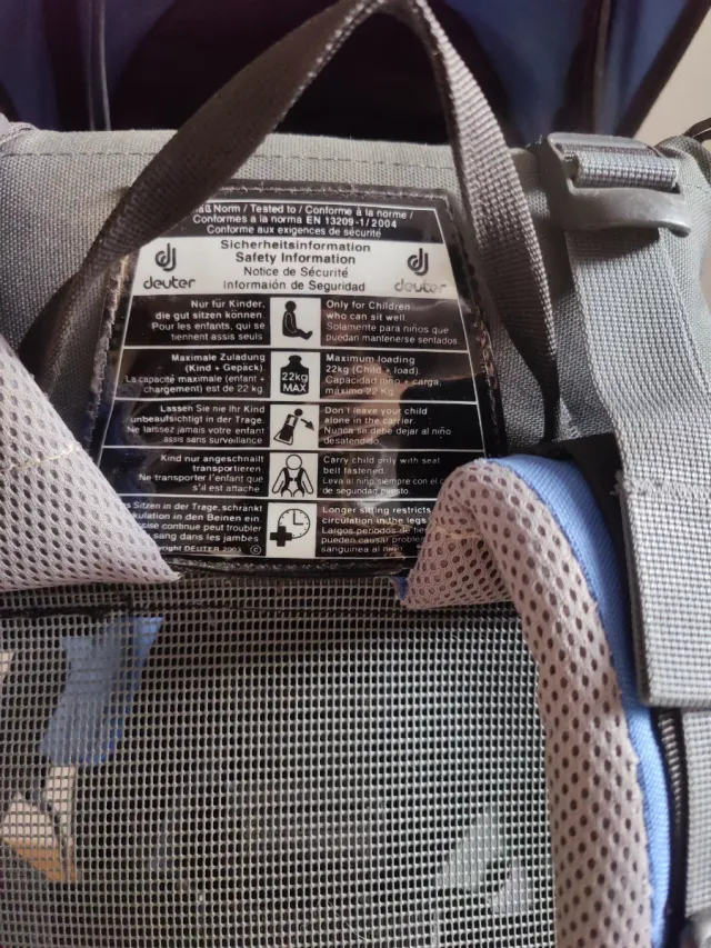Mochila Portabebés Deuter Kid Comfort Senderismo