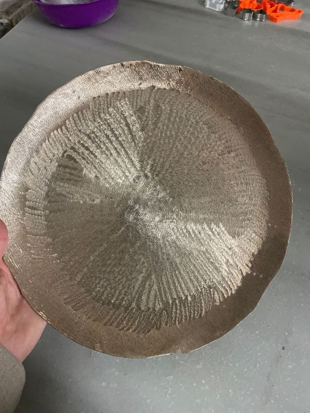 Plato bandeja decoración metal dorado