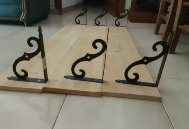 Baldas de madera con soportes