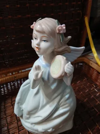 Angelo in porcellana Amelie