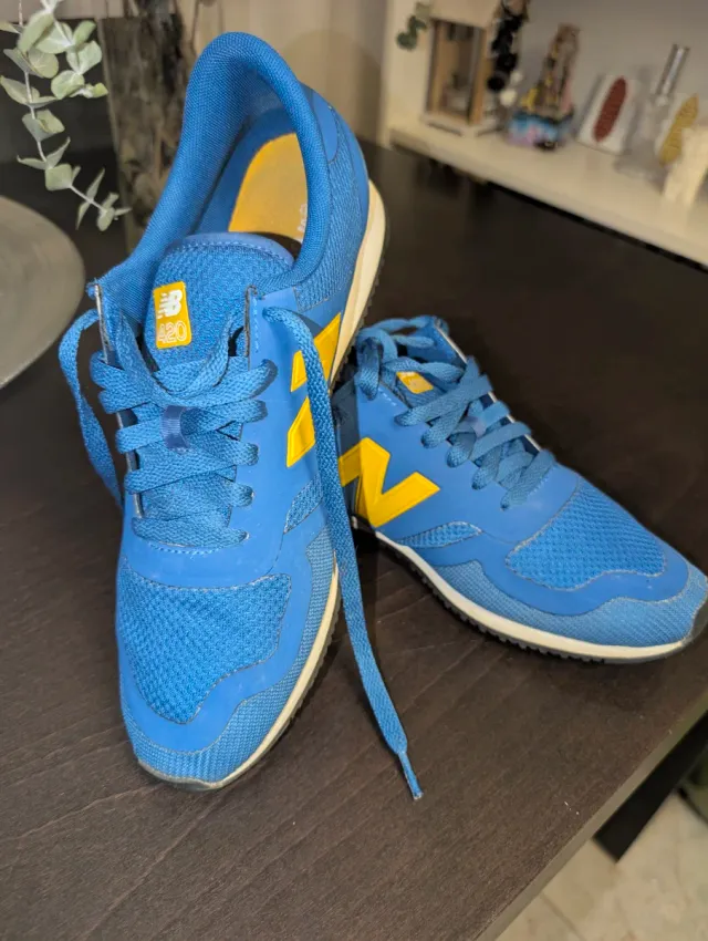 Sneakers New Balance 420 Blu/Giallo Taglia 43
