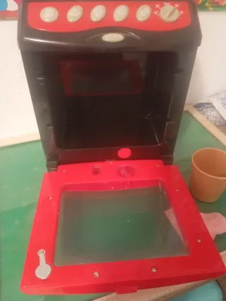 Juguete lavavajillas y placa cocina