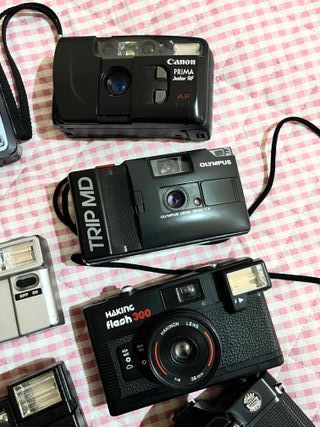 Set 7 fotocamere analogiche 35 mm NON FUNZIONANTI