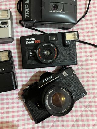 Set 7 fotocamere analogiche 35 mm NON FUNZIONANTI