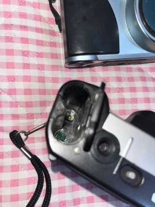 Set 7 fotocamere analogiche 35 mm NON FUNZIONANTI