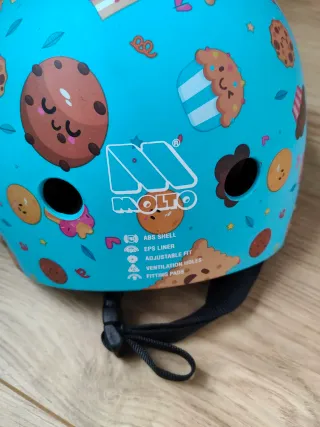 Casco infantil  niños galletas talla S