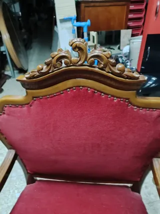 Sillón antiguo descalzadora terciopelo madera
