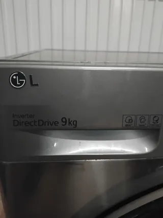 Lavadora LG 9kg Direct Drive