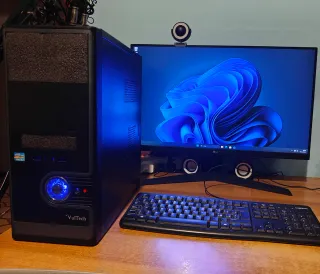 PC Windows 11 Intel i5-2500 NvidiaGT610, 16GB, SSD