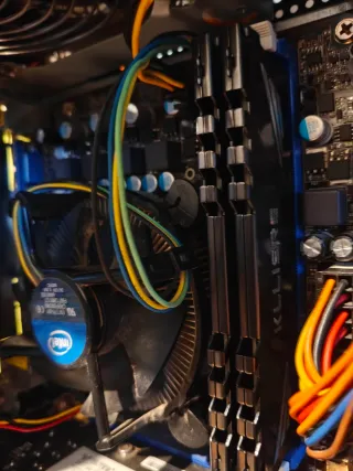 PC Windows 11 Intel i5-2500 NvidiaGT610, 16GB, SSD