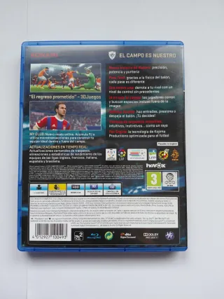 PES 2015 Pro Evolution Soccer PS4