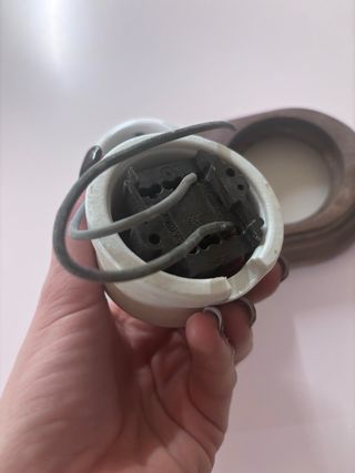 Enchufe y Interruptor Vintage Cerámica Madera