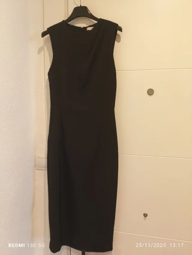 Vestido negro elegante