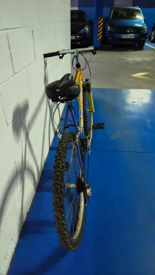 Bicicleta de Montaña Orbea Poco Uso