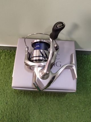 Shimano Stradic FM 2500 HG Mulinello