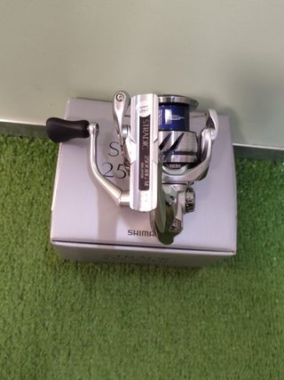 Shimano Stradic FM 2500 HG Mulinello