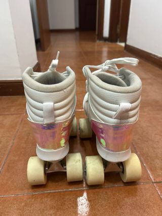 Patines blancos de caña alta talla 37