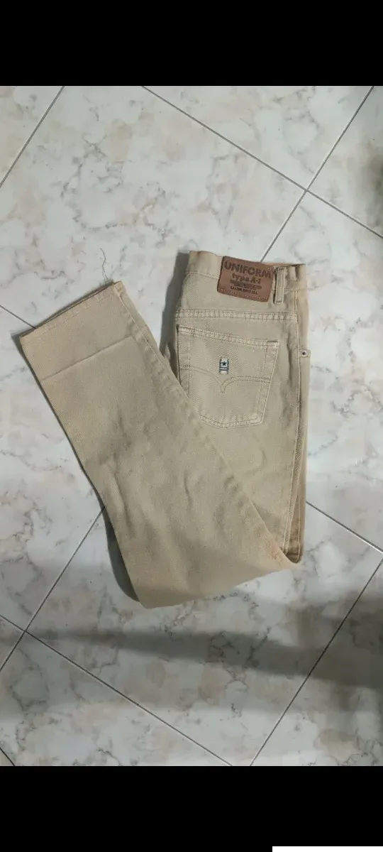 Pantaloni beige Uniform