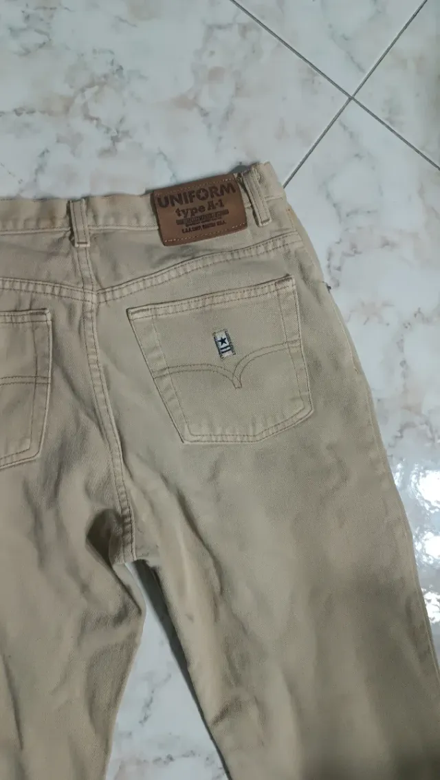 Pantaloni beige Uniform
