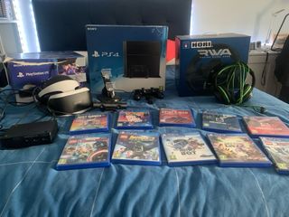 Pack PS4 con VR y Volante Hori