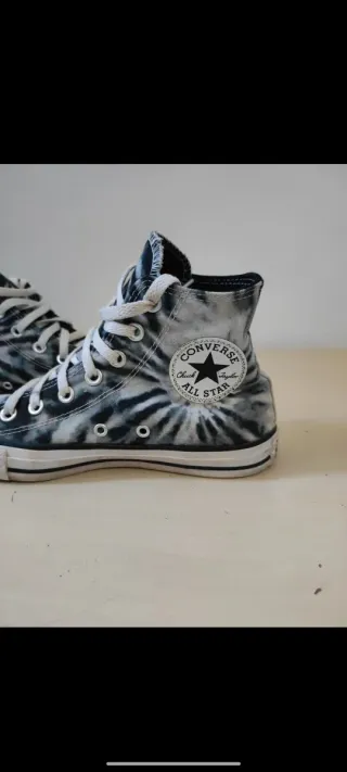 Converse Chuck Taylor Tie-Dye