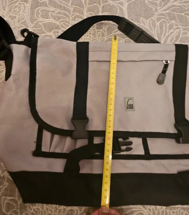 Borsa a tracolla Wild Things grigia e nera